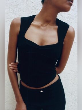 Zara Black stretch knit Square-Neck Top